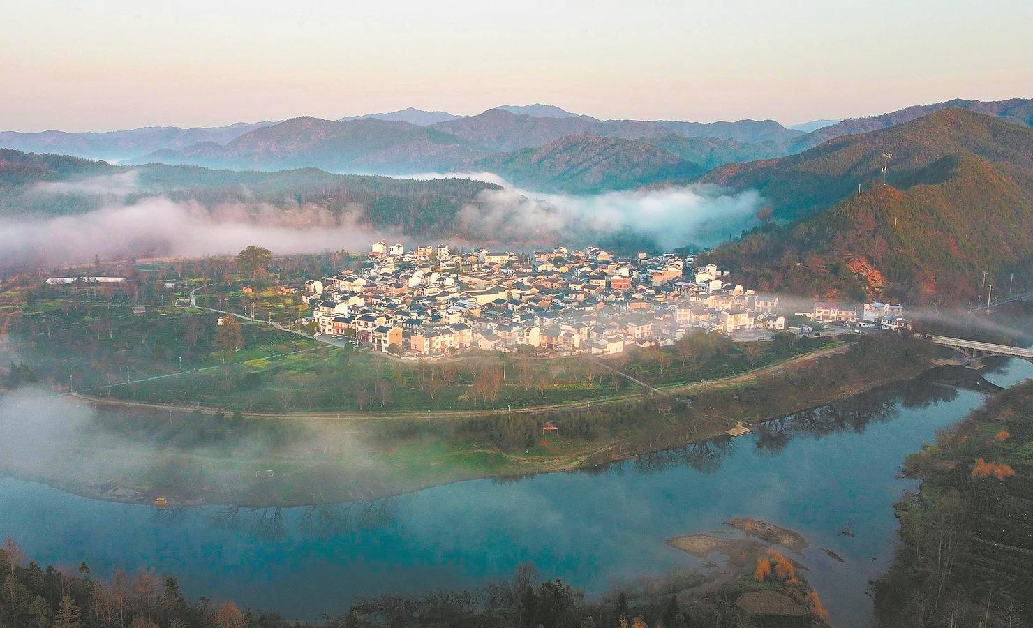 安徽，寻梦徽州，感受文化交融的自然与历史魅力